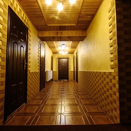 Korona Karpat * Lazeshchyna