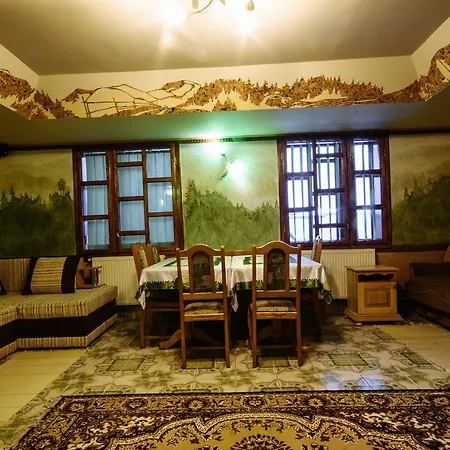 Korona Karpat * Lazeshchyna